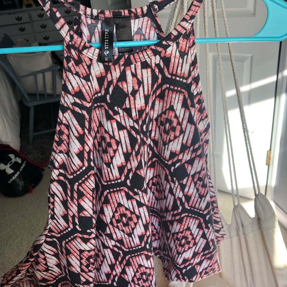patterned tank top!